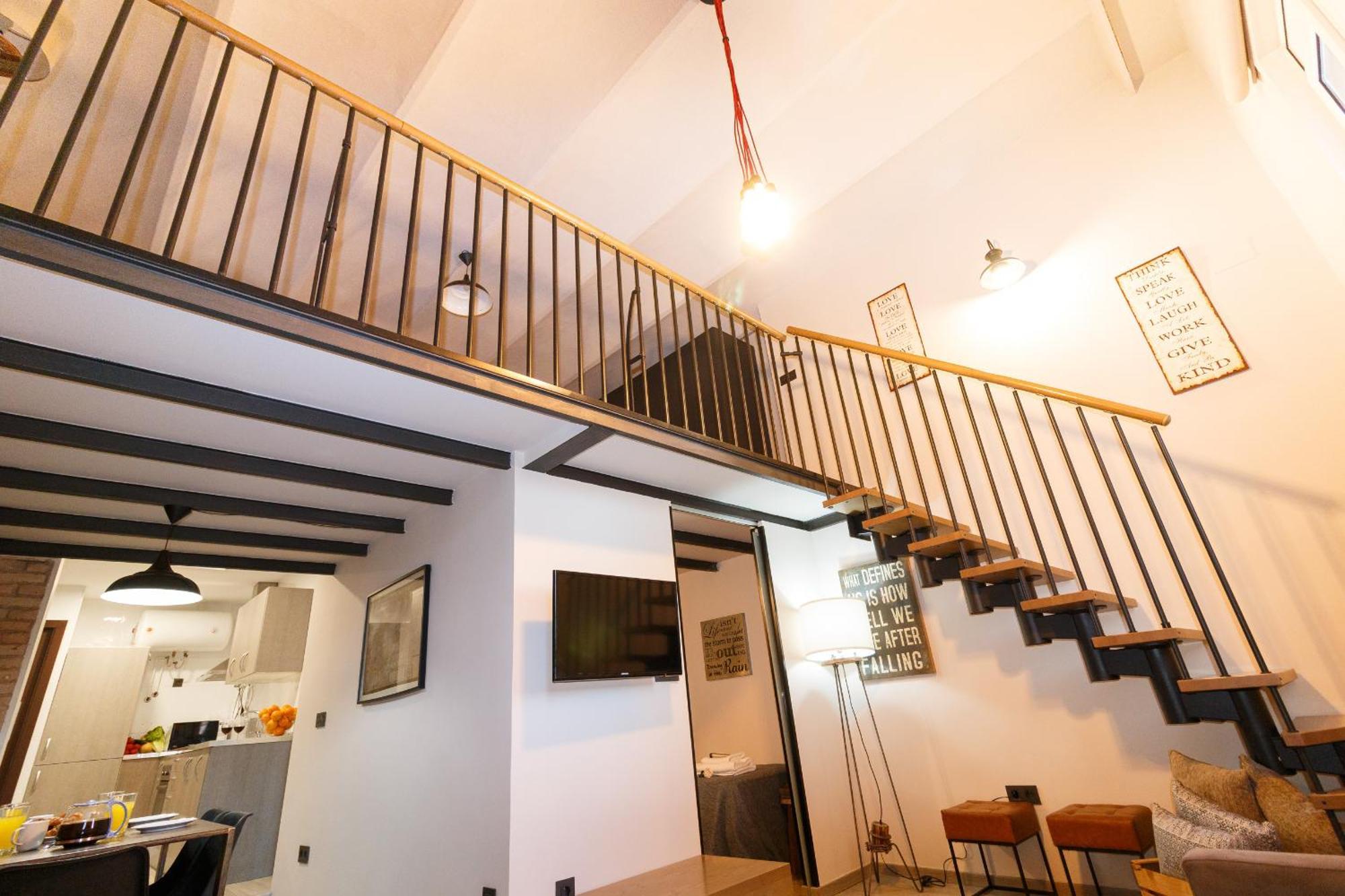 Fluvia Duplex Apartment Barcelona